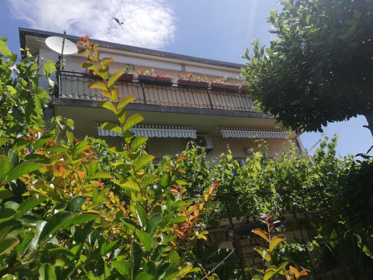 Apartman Bokula โนวีวีโนดอลสกี ภายนอก รูปภาพ