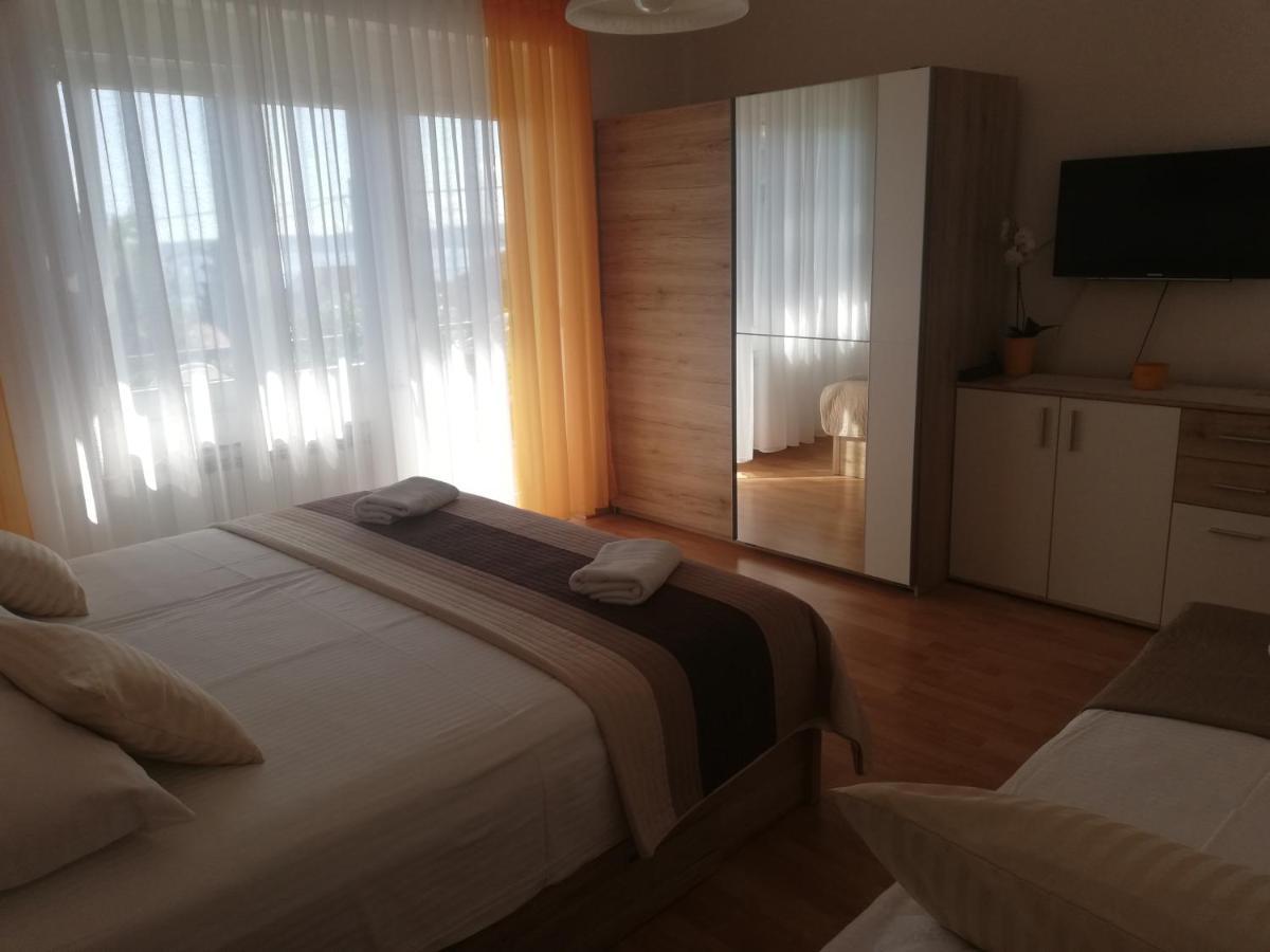 Apartman Bokula โนวีวีโนดอลสกี ภายนอก รูปภาพ