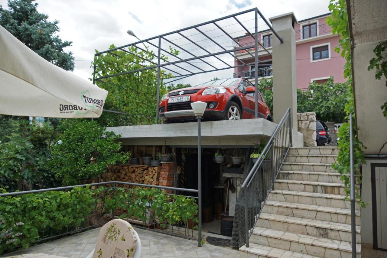 Apartman Bokula โนวีวีโนดอลสกี ภายนอก รูปภาพ